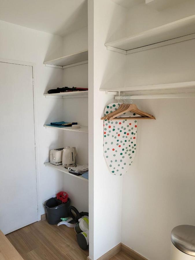 Studio Sur Le Port De Тулон Экстерьер фото